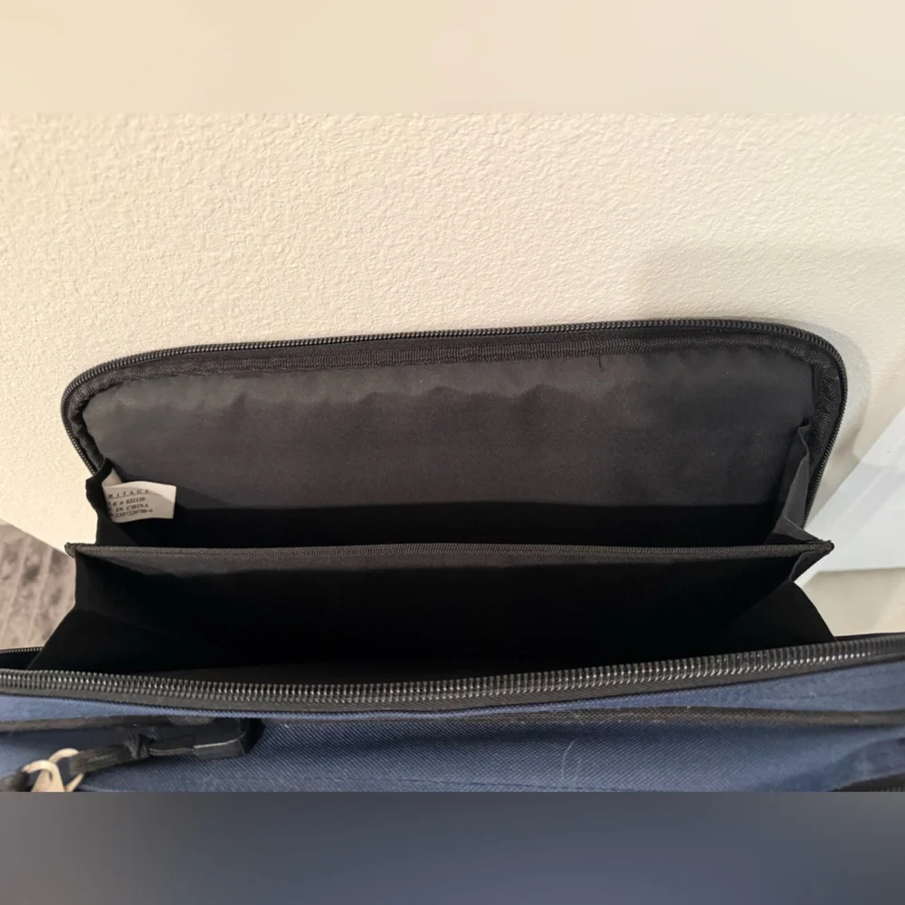 Great Condition! Navy Blue Laptop Bag